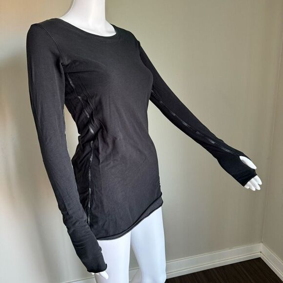 Lululemon Double Layered Long Sleeve Top Black/Gray Size 4 - Picture 1 of 5